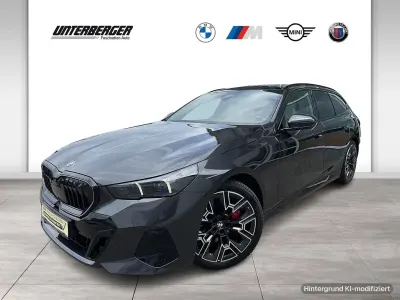 Gebraucht BMW 540 M Sport 303 PS (222 kW) 2025 Grau Kombi