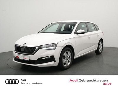 Candy weiss Gebraucht 2021 Skoda Scala Cool Plus Kleinwagen | 17.488 € (Fairer Preis)
