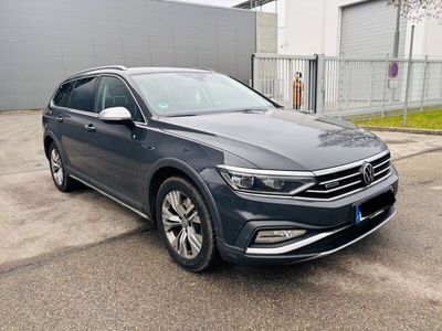 VW Passat Alltrack