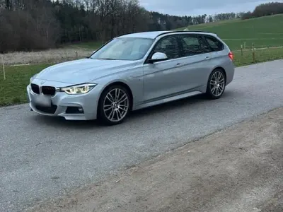 Gebraucht BMW 330 Shadowline 258 PS (189 kW) 2015 Silber Kombi