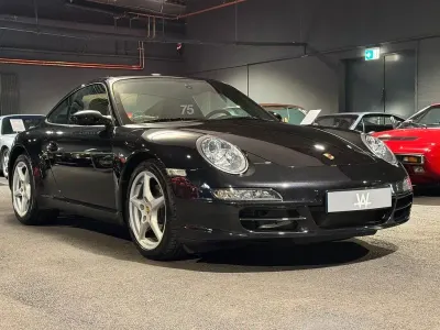 Używany Porsche 911 Carrera 325 KM (239 kW) 2007 Czarny
