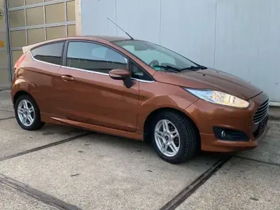 Gebraucht Ford Fiesta ST-Line 97 PS (71 kW) 2013 Braun Kleinwagen