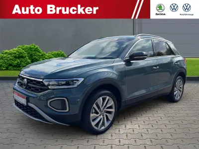 Second-hand VW T-Roc Goal 150 CP (110 kW) 2025 Albastru SUV