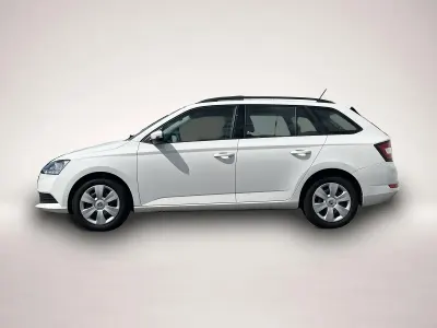 Gebraucht Skoda Fabia Active 60 PS (44 kW) 2023 Manufacturer Kleinwagen