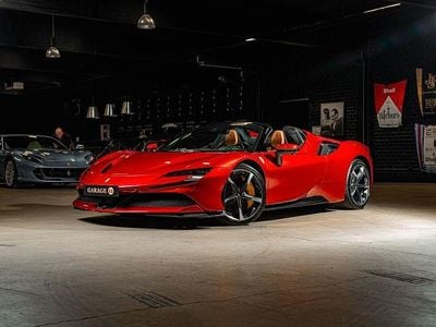 Gebraucht Ferrari SF90 999 PS (734 kW) 2024 Rot Cabrio