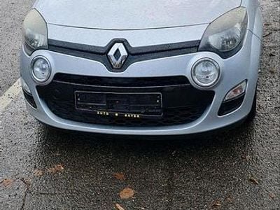 Gebraucht Renault Twingo 75 PS (55 kW) 2013 Silber Kleinwagen