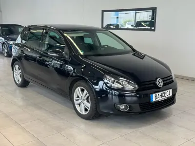 Gebraucht VW Golf VI Match 122 PS (89 kW) 2012 Schwarz Limousine