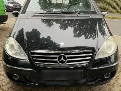 Gebraucht Mercedes A200 Avantgarde 140 PS (102 kW) 2004 Schwarz Van / Kleinbus