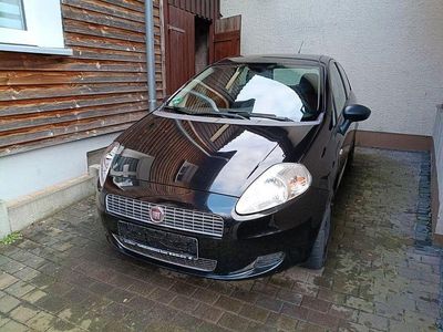 Gebraucht Fiat Grande Punto Active 65 PS (47 kW) 2009 Schwarz Kleinwagen