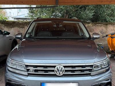 Grau Gebraucht 2017 VW Tiguan Allspace SUV | 27.500 € (Fairer Preis)