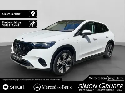 Gebraucht Mercedes EQE500 300 kW (408 PS) 2024 Weiß SUV