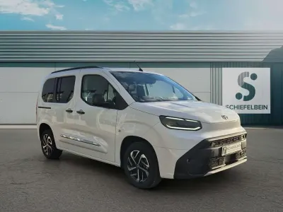 Neu Toyota Proace City City 100 kW (136 PS) 2026 Icy white Van / Kleinbus