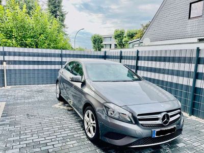 gebraucht Mercedes A180 Automatic sport Top gepflegt