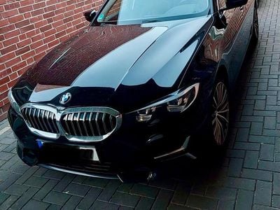 Gebraucht BMW 320 Luxury Line 190 PS (139 kW) 2021 Schwarz Kombi