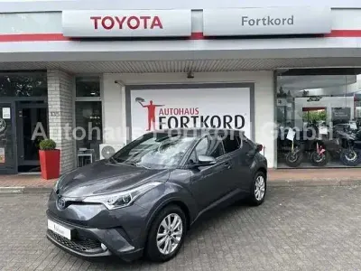 Gebraucht Toyota C-HR Team 122 PS (89 kW) 2018 Grau SUV
