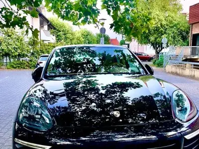 Gebraucht Porsche Cayenne 262 PS (192 kW) 2014 Schwarz SUV