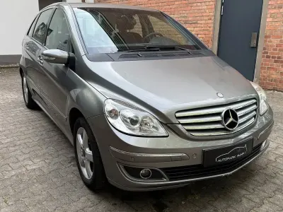 Gebraucht Mercedes B150 95 PS (69 kW) 2008 Grau Van / Kleinbus