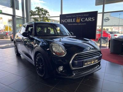 Second-hand Mini Cooper 136 CP (100 kW) 2015 Negru Hatchback
