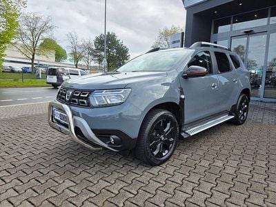Second-hand Dacia Duster Extreme 150 CP (110 kW) 2022 Gri SUV
