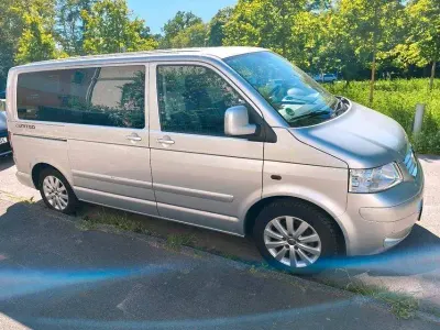 Gebraucht VW Multivan 130 PS (95 kW) 2009 Grau Van / Kleinbus