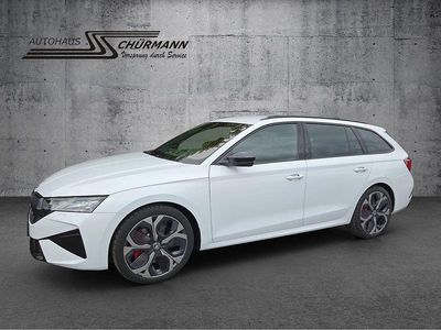 Weiß Neu 2025 Skoda Octavia RS Kombi | 41.300 € (Guter Preis)