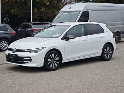 Gebraucht VW Golf VIII Goal 150 PS (110 kW) 2024 Weiß Limousine