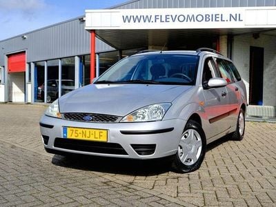 Gebraucht Ford Focus 101 PS (74 kW) 2003 Grau Kombi