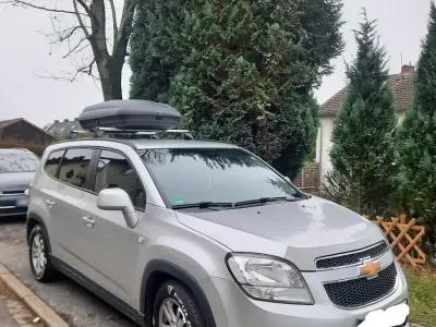 Gebraucht Chevrolet Orlando LT 163 PS (119 kW) 2013 Silber Van / Kleinbus