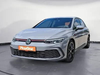 Gebraucht VW Golf VIII GTI 245 PS (180 kW) 2024 Grau Limousine