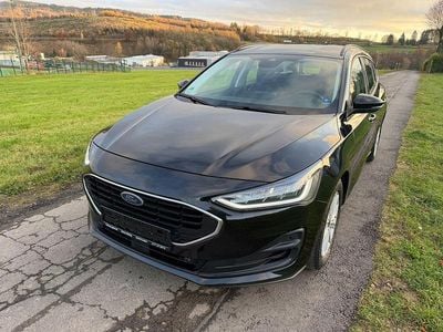 Schwarz Gebraucht 2022 Ford Focus Cool & Connect Kombi | 16.990 € (Guter Preis)