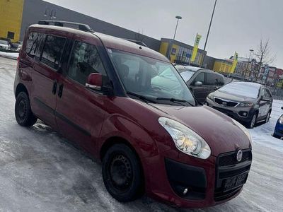 Gebraucht 2010 Fiat Doblò Van / Kleinbus | 4.500 € (Fairer Preis)