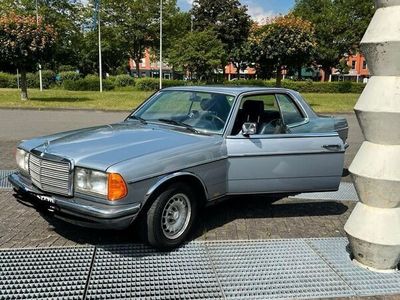 gebraucht Mercedes 230 W123Coupé