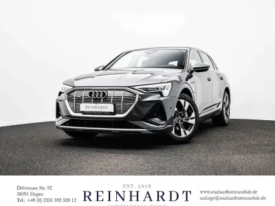 Gebraucht Audi e-tron S-Line 300 kW (408 PS) 2022 Daytonagrau perleffekt SUV