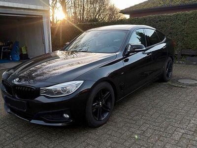 Gebraucht BMW 320 Sport Line 184 PS (135 kW) 2014 Schwarz Limousine