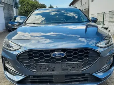 Gebraucht Ford Focus ST-Line 155 PS (114 kW) 2024 Blau Kombi