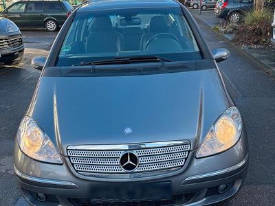 Gebraucht Mercedes A170 Edition 116 PS (85 kW) 2008 Grau Kleinwagen