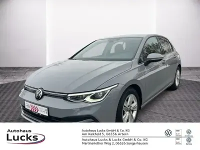 Gebraucht VW Golf VIII Life 150 PS (110 kW) 2020 Grau Kleinwagen