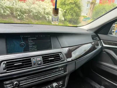 Gebraucht BMW 530 2010 Grau Kombi