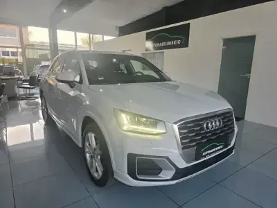 Gebraucht Audi Q2 S-Line 150 PS (110 kW) 2020 Weiß SUV