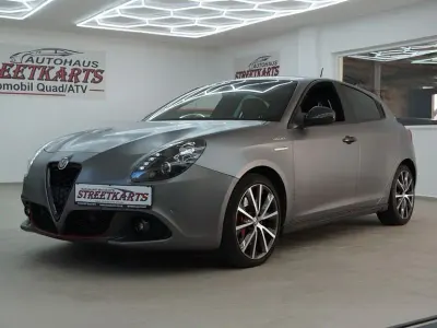 Gebraucht Alfa Romeo Giulietta Veloce 241 PS (177 kW) 2018 Grau Kleinwagen