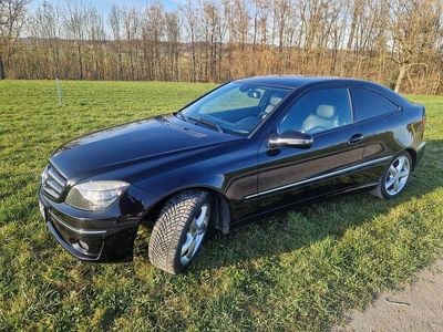 Gebraucht Mercedes CLC220 150 PS (110 kW) 2009 Schwarz Kleinwagen