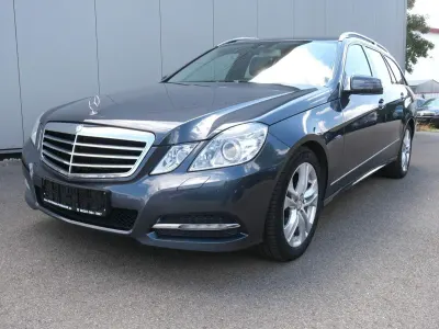 Gebraucht Mercedes E300 Avantgarde 204 PS (150 kW) 2010 Grau Kombi