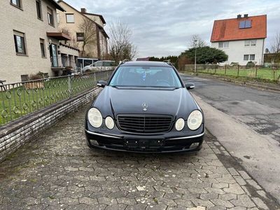 Mercedes E280