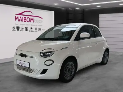 Gebraucht Fiat 500e Basis 86 kW (118 PS) 2023 Colore esterno (arktis weiß) Kleinwagen