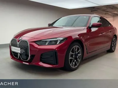 Gebraucht BMW i4 M Sport 294 kW (401 PS) 2025 Fire red metallic Limousine