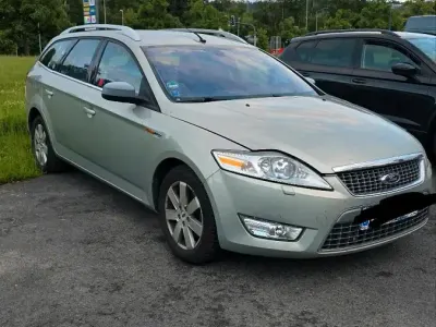 Gebraucht Ford Mondeo 175 PS (128 kW) 2008 Gold Kombi