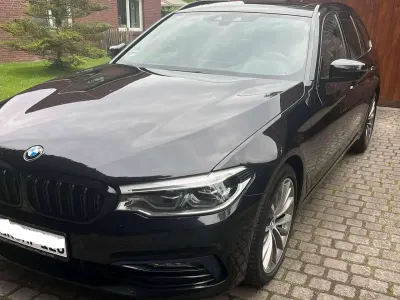 Gebraucht BMW 520 Sport Line 190 PS (139 kW) 2018 Schwarz Kombi
