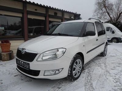 Gebraucht Skoda Roomster 75 PS (55 kW) 2012 Weiß Van / Kleinbus