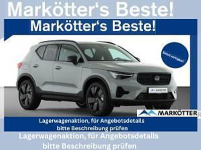Neu Volvo XC40 Plus 163 PS (119 kW) 2026 Grau (vapour grey / metallic) SUV