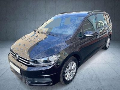Schwarz Gebraucht 2024 VW Touran Comfortline Van / Kleinbus | 32.280 € (Fairer Preis)